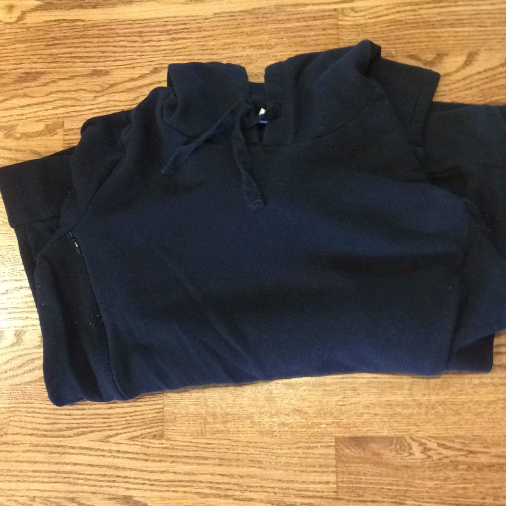 Motherhood maternity nursing sweatshirt size m